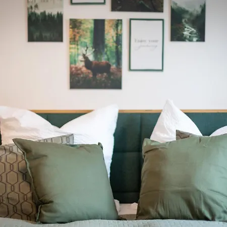Apartmán Livesto Im Zentrum Bad Driburgs - Modern, Parkplatz, Terrasse, Switch, Smarttv Fuer Familien Und B2b Bad Driburg