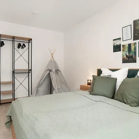 Livesto Im Zentrum Bad Driburgs - Modern, Parkplatz, Terrasse, Switch, Smarttv Fuer Familien Und B2b Bad Driburg