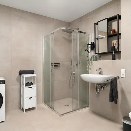 Appartement Livesto Im Zentrum Bad Driburgs - Modern, Parkplatz, Terrasse, Switch, Smarttv Fuer Familien Und B2b *
