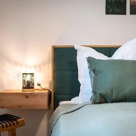 Livesto Im Zentrum Bad Driburgs - Modern, Parkplatz, Terrasse, Switch, Smarttv Fuer Familien Und B2b *